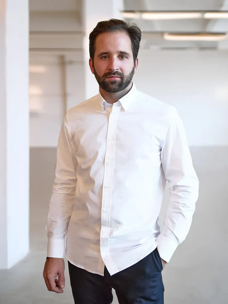 [ATB-3834-520-01] ATB - Louis (S )